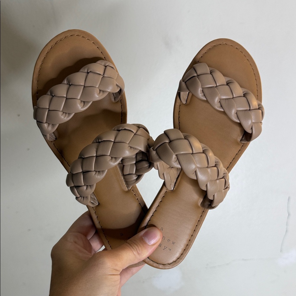 A New Day Braided Tan Sandals Size 6 - Picture 1 of 4